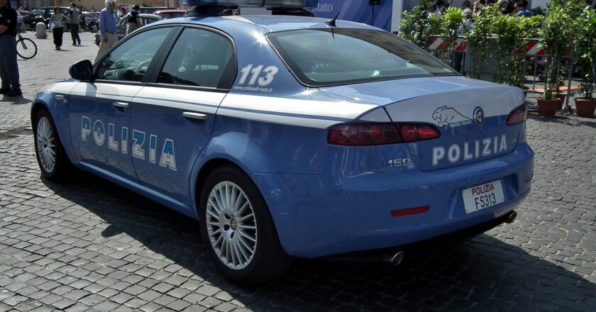 Taranto: Attività di prevenzione, educazione alla guida sicura della Polizia di Stato