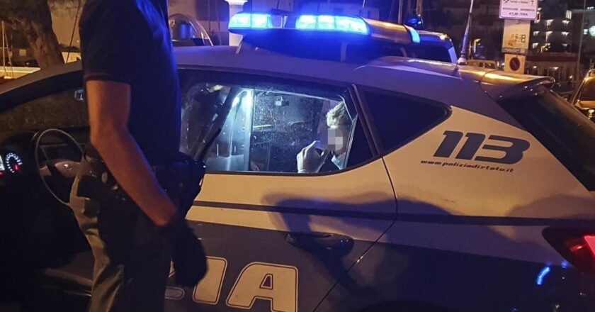 Si scaglia armato di coltello contro gli agenti, 39enne georgiano arrestato dalla Polizia di Stato