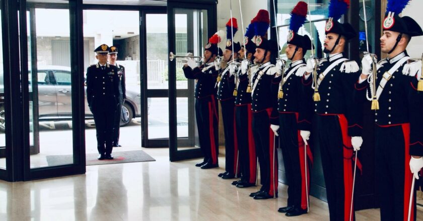 Il Comandante Interregionale Carabinieri “Ogaden” Generale di Corpo d’Armata Antonio DE VITA visita il Comando Provinciale di Taranto.